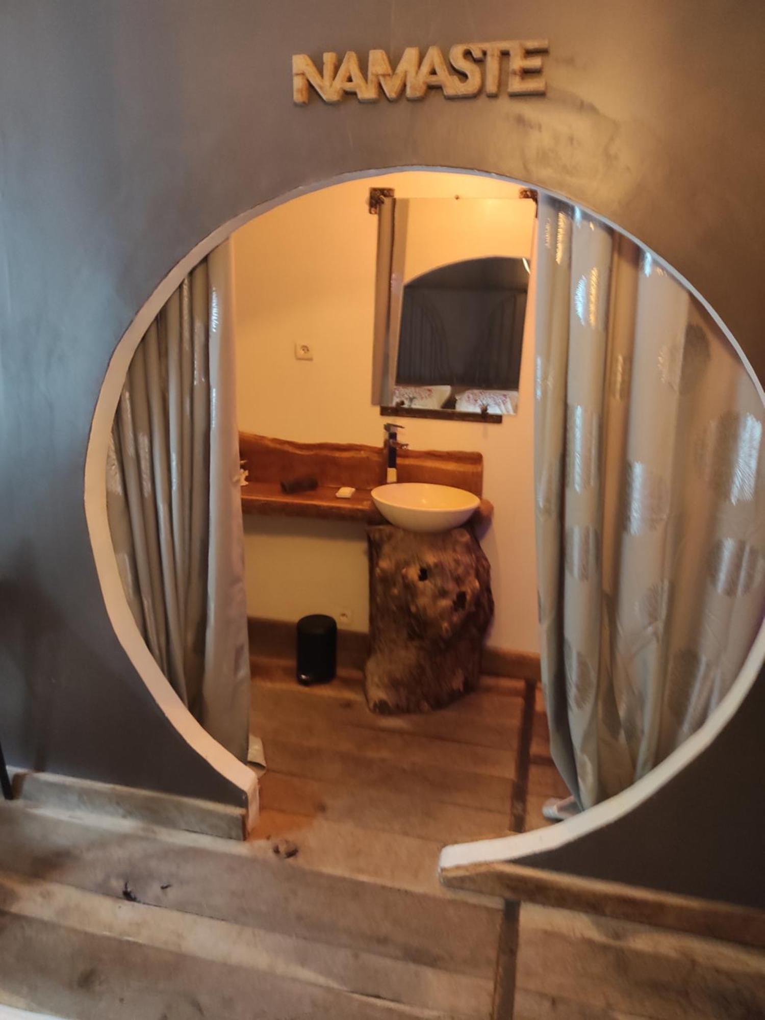Bed and Breakfast Le Relais Diligence Audelange Esterno foto